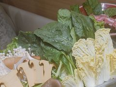 -红鼎豆捞·非遗鲍皇汤火锅(宝丰路店)