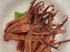 -侬佳蒸菜馆(听潮店)