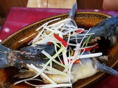 -乡土特色.冷锅鱼.牦牛肉汤锅