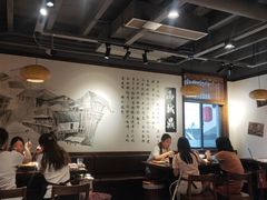 大堂-山城鼎重庆老火锅(西安钟楼店)