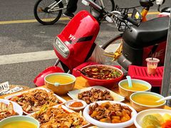 -朱大嘴肥肠血旺(福字街店)
