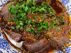 -杨三孃跷脚牛肉(西外棕榈岛店)