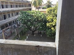 -吐斯廉屠杀博物馆