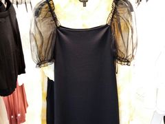 -URBAN REVIVO(上海中庚漫游城店)