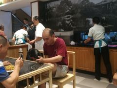 大堂-全启和美食(由由店)