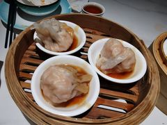 鲍鱼捞汁燕皮虾饺皇-喜势点·糖沙翁手工茶点·本地人茶居(永庆坊店)