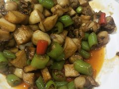 -赶海部落海鲜城(海阳路店)