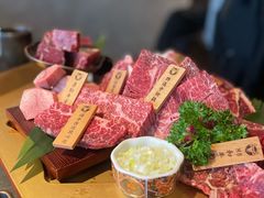 -铭牛烧肉·和牛海鲜自助(高新月牙湖店)