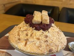红豆年糕雪冰-劳顶笨咖啡(敦化店)
