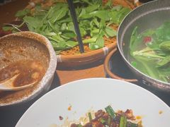 -吃饭皇帝大土家民族菜(正大广场店)