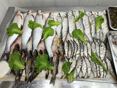 -雪野鱼头大王邢府公老店(雪野湖店)