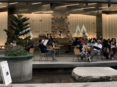 -M Stand(上海人民广场来福士店)