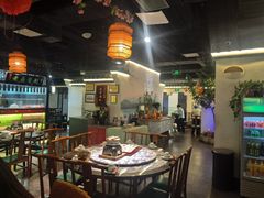 -卢大鲜鱼头捞饭(美利广场店)
