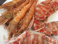 -荣誉国际酒店-云顶旋转餐厅