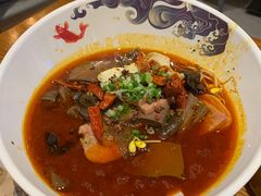 -渝是乎川渝小炒(新世界百货望京店)