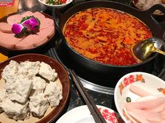 -憨孃孃·重庆老火锅(红山黑金店)