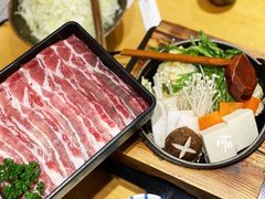 牛肉寿喜锅飨宴-胜博殿日式炸猪排(西红门店)