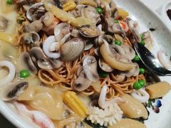 海鲜两面皇-蝶园·装修中(BFC外滩金融中心店)