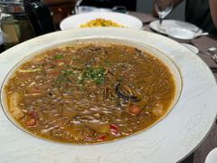 -香山湖家家宴(中山陵店)
