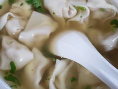 -周震馄饨