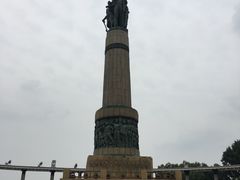 -人民防洪胜利纪念塔