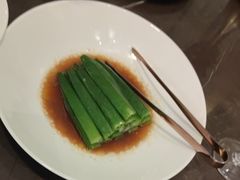 -海派悦庭·海胆烧麦·新融合菜(凯德广场店)