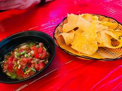 餐前玉米片-Pistolera Mexican Cantina女枪手墨西哥餐厅(碧云路店)