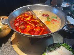 -湊湊火锅·茶憩(新中关购物中心店)