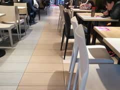 大堂-肯德基(亦庄上海沙龙店)
