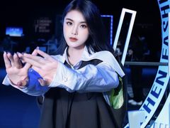 -欢乐海岸椰林沙滩-2025湾区超级灯会