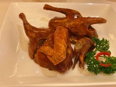 脆皮乳鸽-利苑酒家(合景国际金融广场店)
