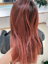 -BULB STUDIO 巴柏明星发型工作室