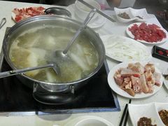 -黑山牛肉汤火锅(花城汇店)