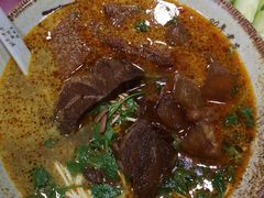 -金杨拉面王小吃面馆·牛三宝面·红烧牛肉粉