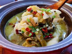 -周鱼小馆石锅酸菜鱼(活力汇店)