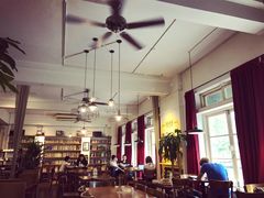 大堂-雕刻时光咖啡馆(师大路店)