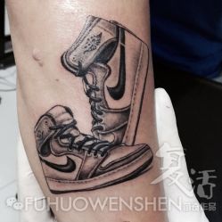 点击看大图 -PinooTattoo皮奴刺青纹身设计总部