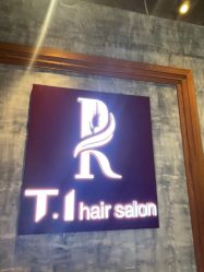 点击看大图 -T.1 hair salon烫染接发