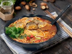 -沁麦源过桥米线(总店)