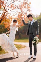 -雪中彩影婚纱摄影·微光艺术中心