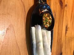 丝娃娃-野山舂·贵州现舂酸汤火锅(鸿通城店)