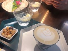 -茶是一枝花泡茶店