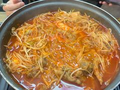 -吴草鸡爪오초닭발韩食堂(融恒盈嘉中心店)