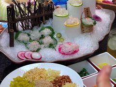 -得意咚瓜·顺德鱼生·冬瓜火锅(深圳首店)