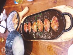 -老东镇啤酒屋海鲜加工·蒸汽海鲜·海鲜烧烤(台东店)