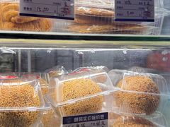 -白玉兰食品甜凤店(合生汇店)