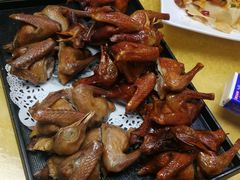 红烧乳鸽-鸽王世家(东华东路店)