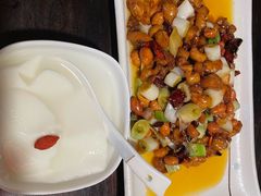 -陈麻婆豆腐(旗舰店)