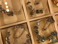 -Pandora潘多拉珠宝(朝阳大悦城店)