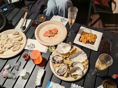 -HIHE Bistro·Oyster Bar(华熙live店)
